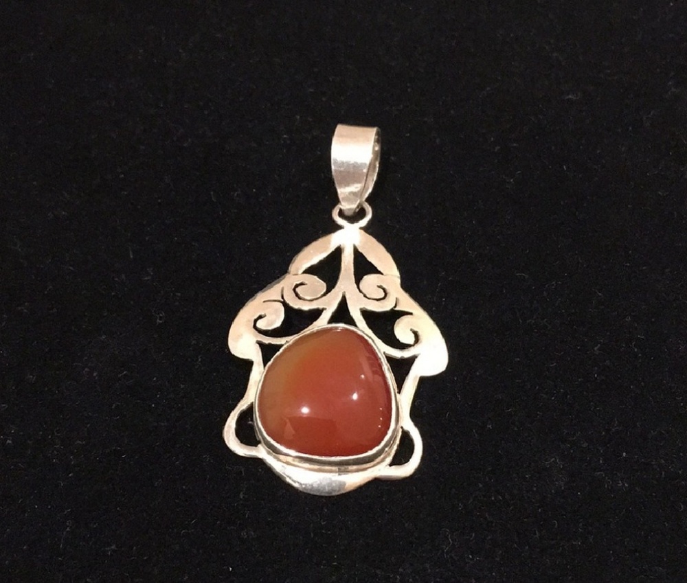 Natural carnelian sterling silver pendant